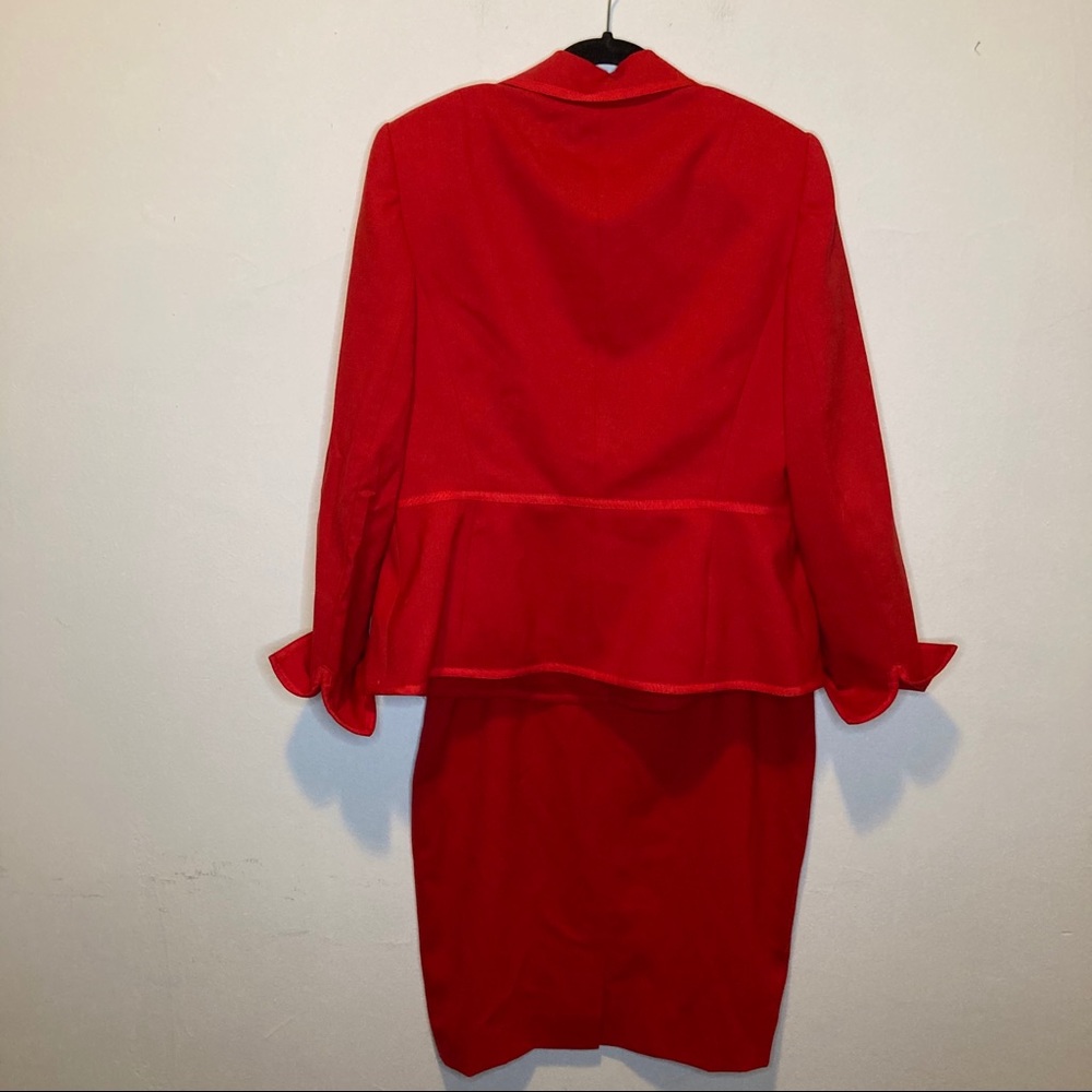 Escada Red Blazer Midi Skirt Suit Set 6 - Picture 3 of 6
